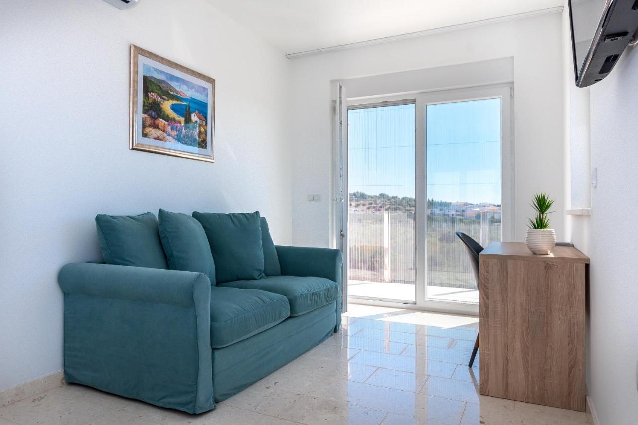 Villa Buzuk Vodice Luaran gambar